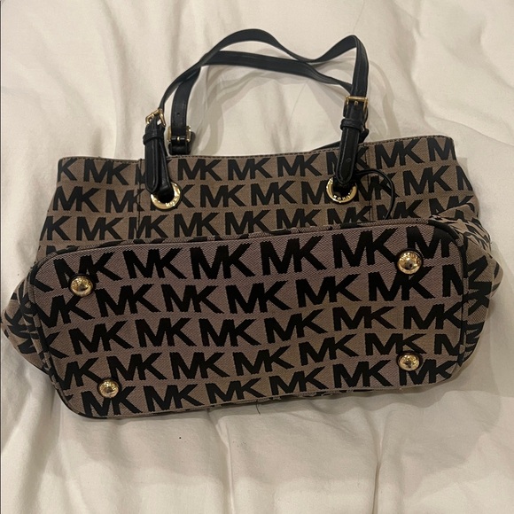 Michael Kors Monogram Black and Tan Tote - Picture 4 of 5